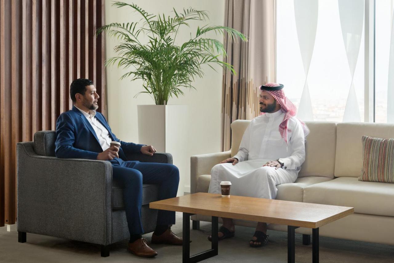 Staybridge Suites Al Khobar By Ihg Esterno foto